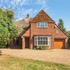 Pond House Image