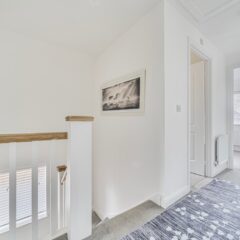 4 Image